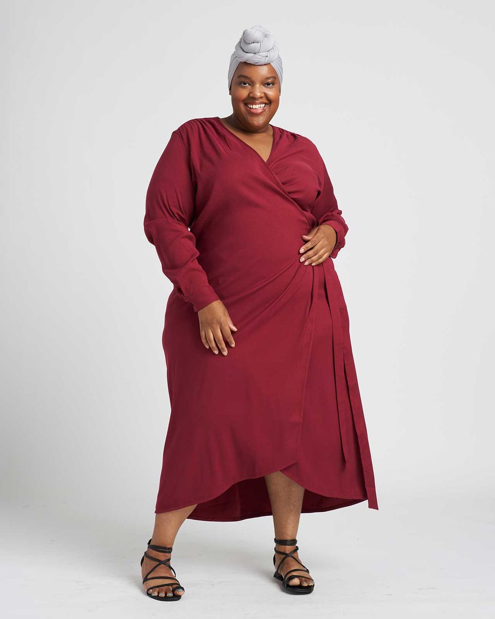 plus size dresses to wear to a wedding with sleeves