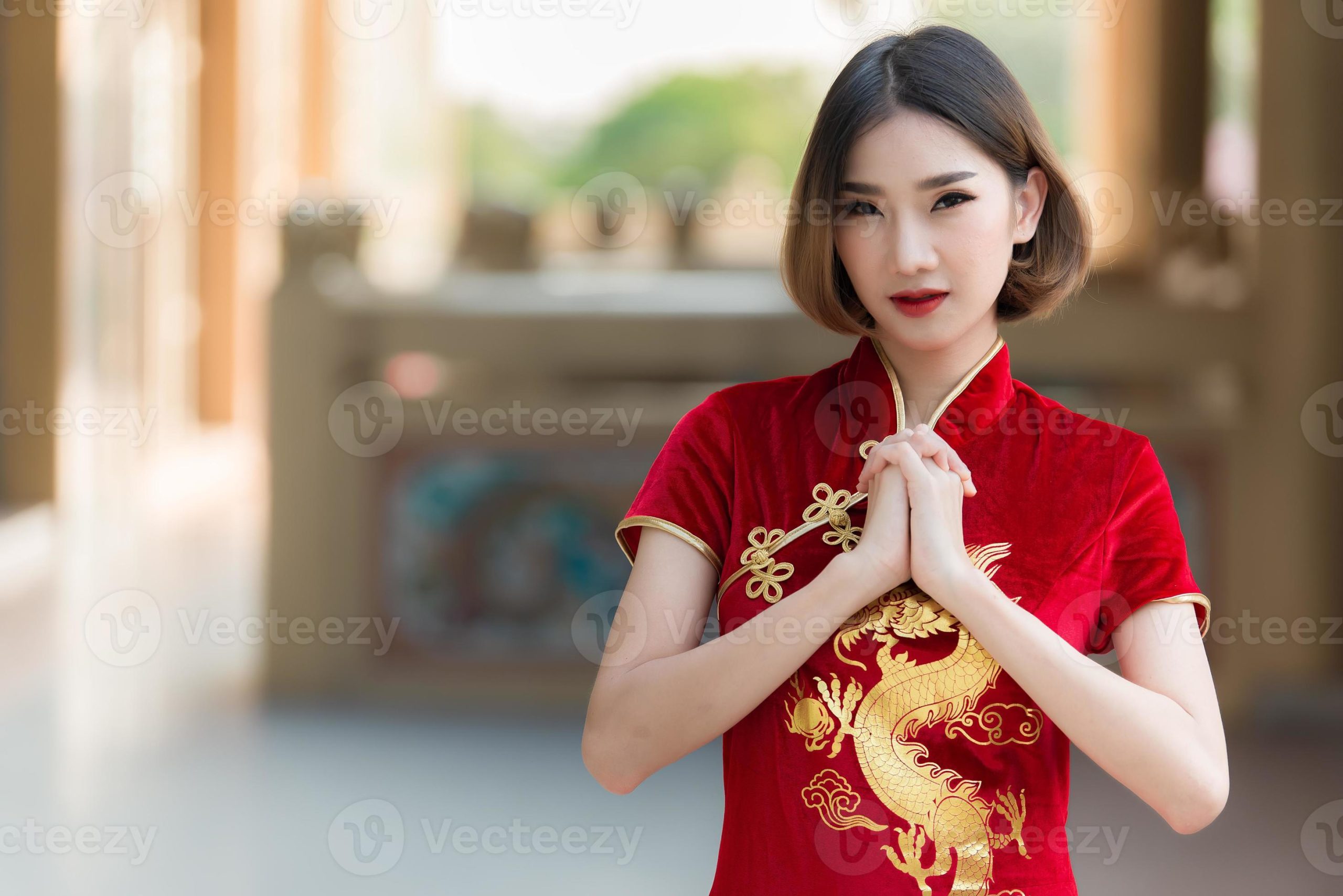 Chinese traditional dress: Exploring the Timeless Charm of it缩略图