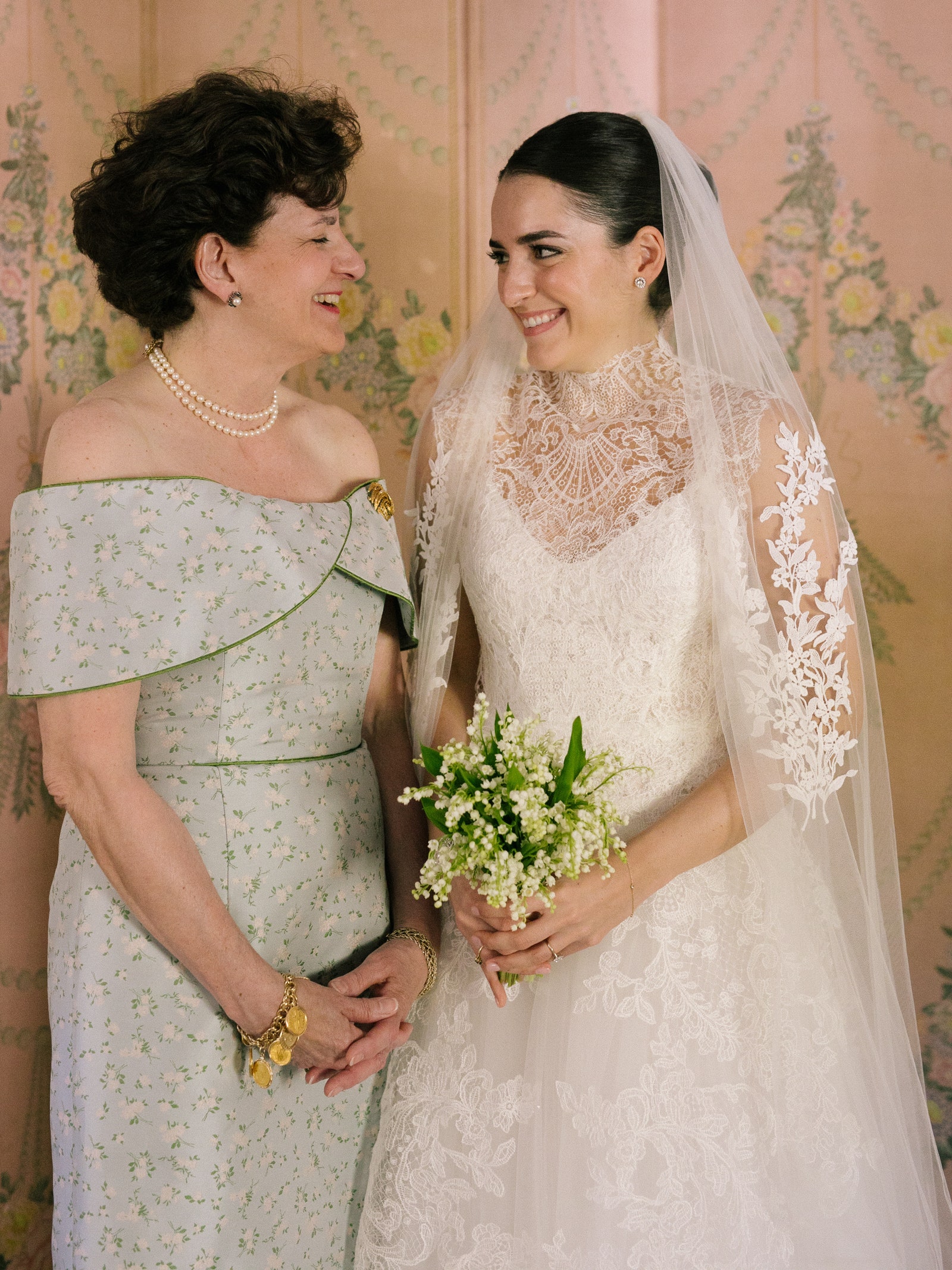 bride's mom wedding dresses