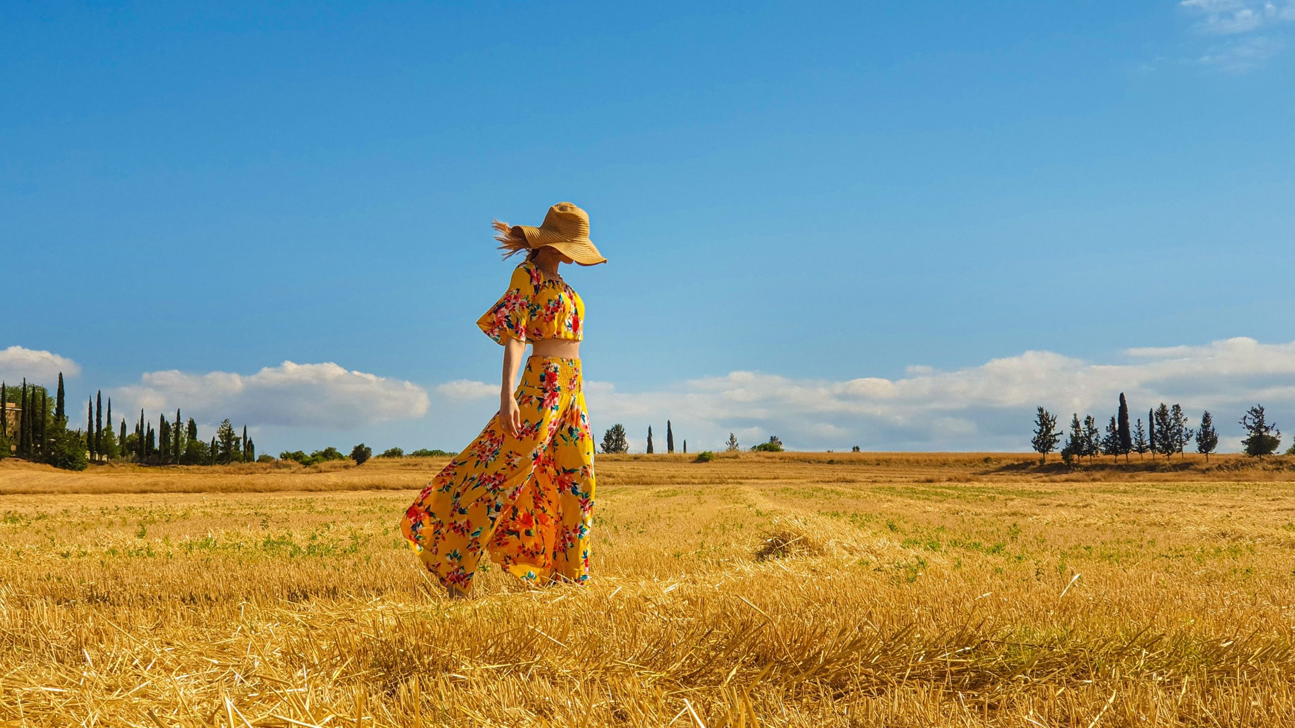 summer flowy dresses 