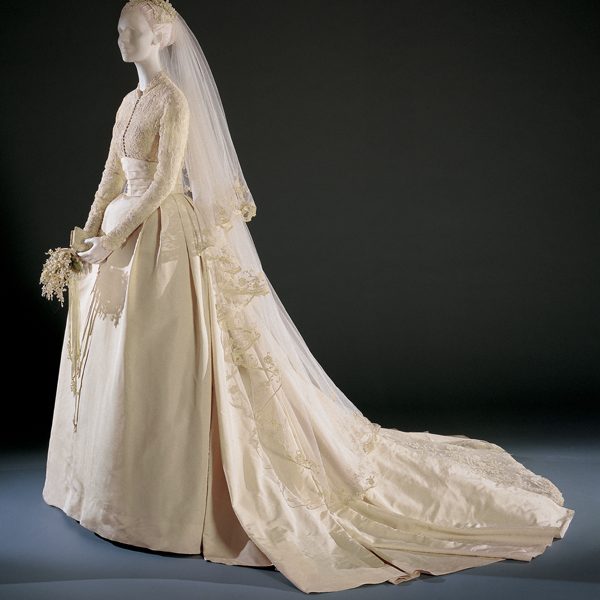 grace kelly wedding dress