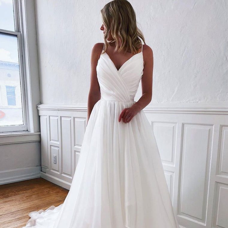 tulle wedding dress