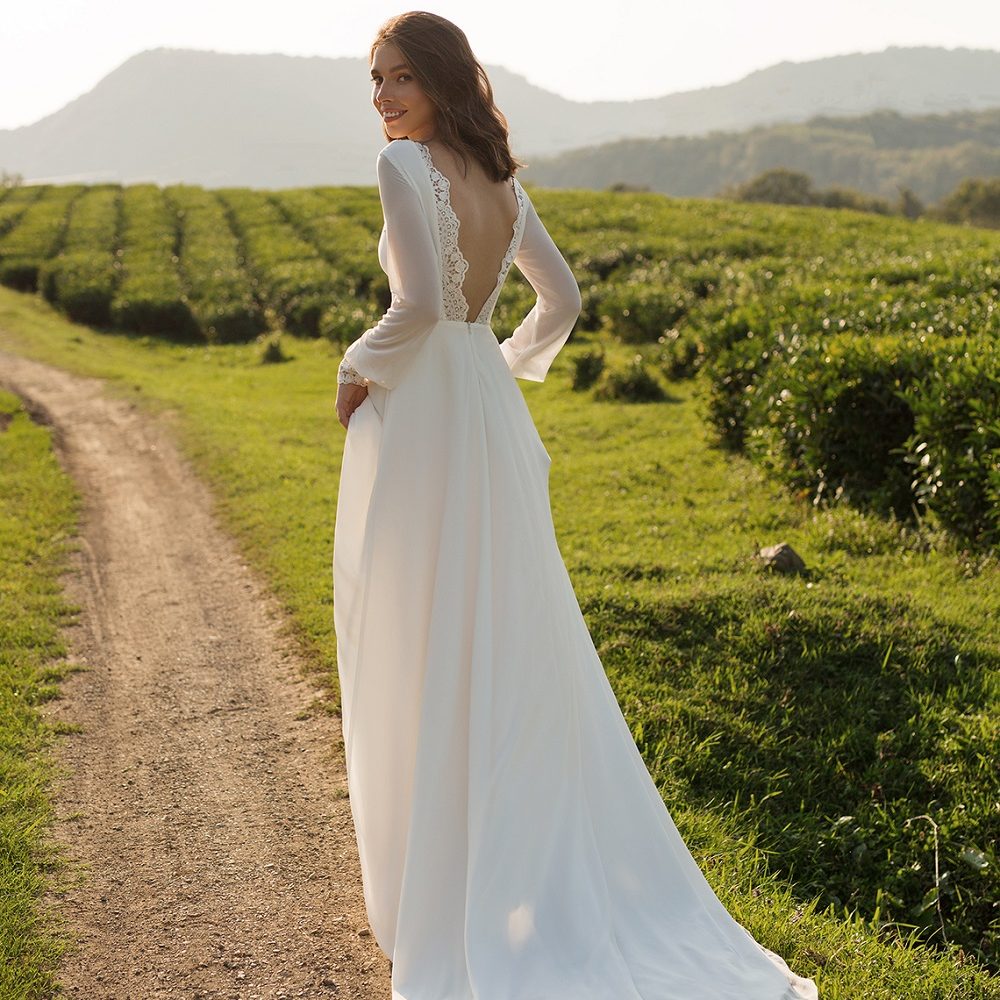 minimalist wedding dress